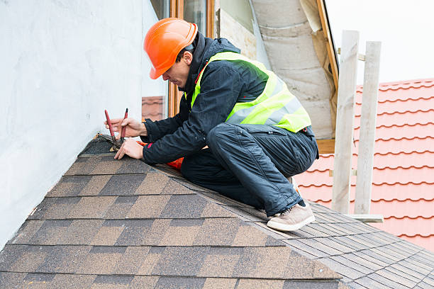 Quick and Trustworthy Emergency Roof Repair Services in Clarendon Hills, IL